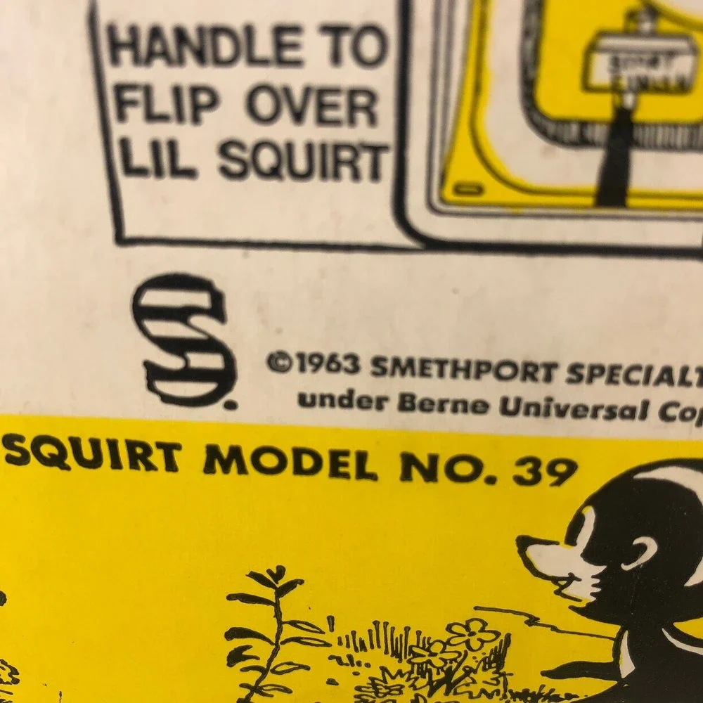Vintage 1963 Smethport Lil Squirt Magnetic Skunk Chaser Game Model 39 Yellow